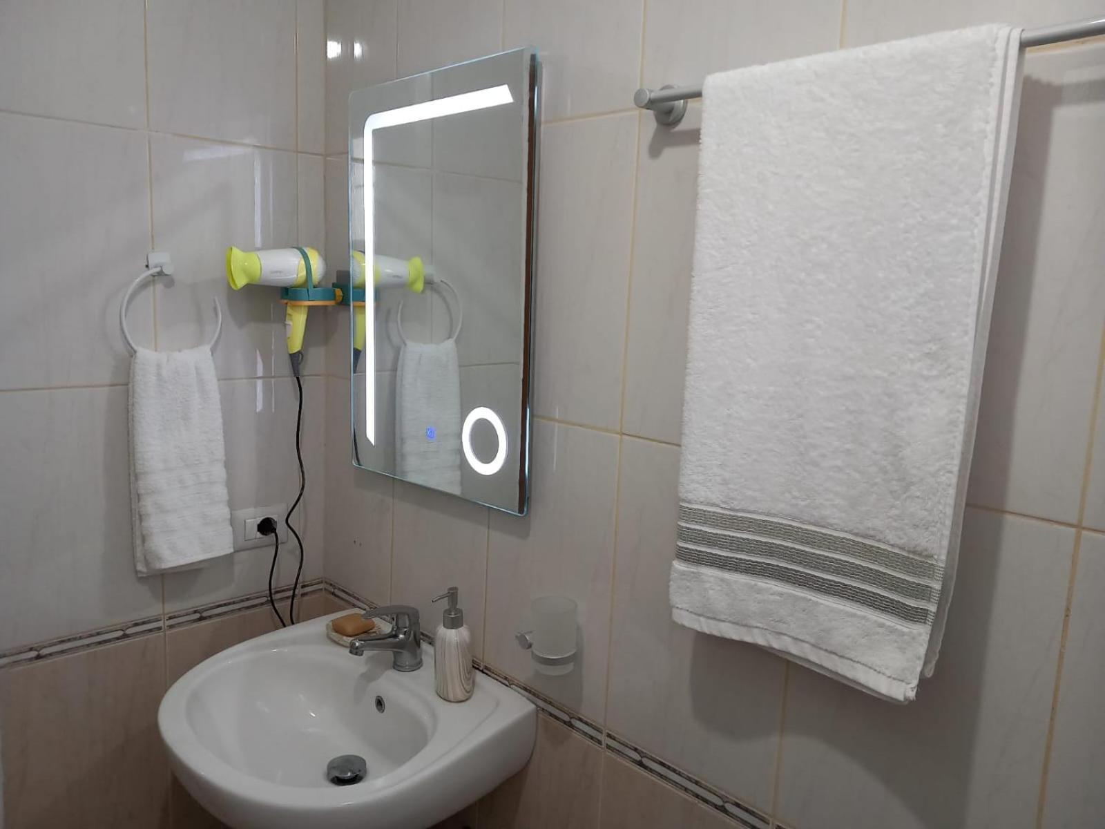 Amaris Apartment Dıraç Dış mekan fotoğraf